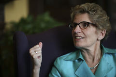 kathleen wynne prepares for campaign trail as budget looms: cohn